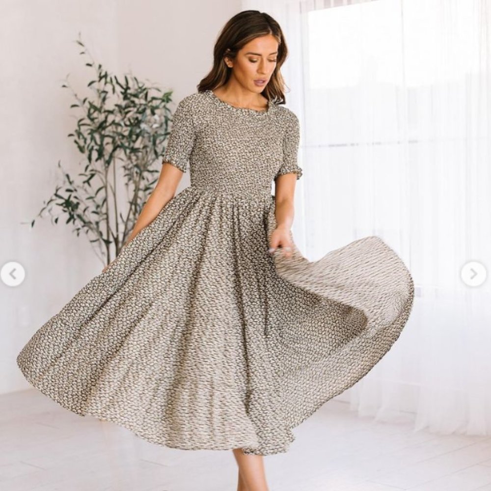 Gorgeous Olive Dress, Full Skirt, Smocked Bodice